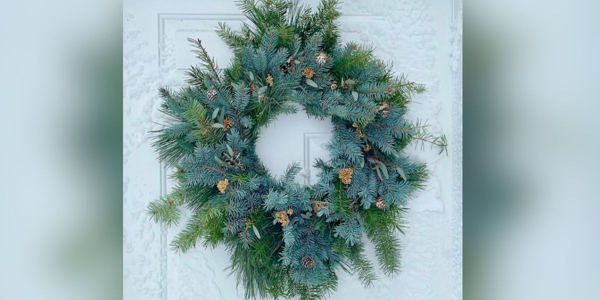 Make Your Holiday Wreath at Silver Bell Winery