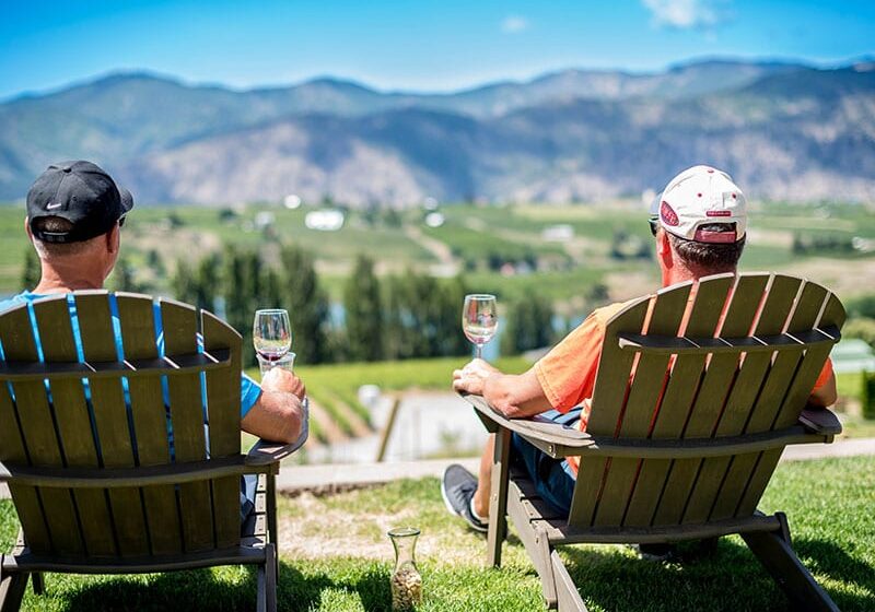 friends enjoying wine at Tipsy Canyon Winery